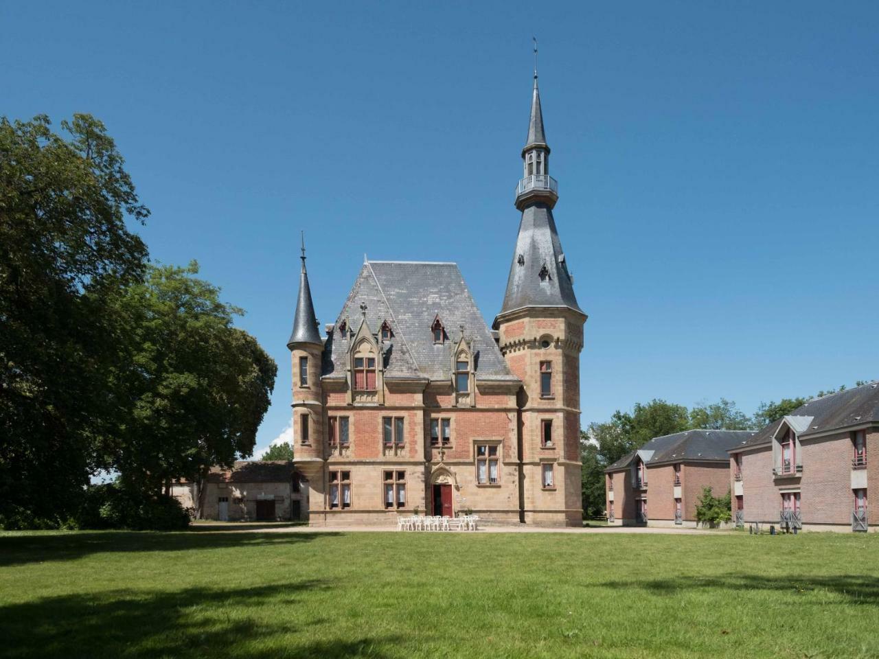 Chateau De Petit Bois Cosne-d'Allier Kültér fotó